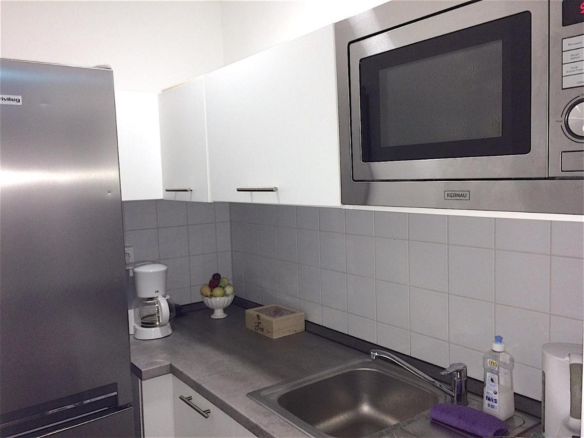Apartment&Rooms Near Brandenburg Gate Berlim Exterior foto