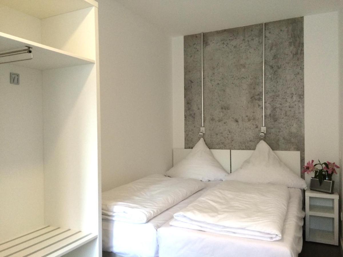 Apartment&Rooms Near Brandenburg Gate Berlim Exterior foto