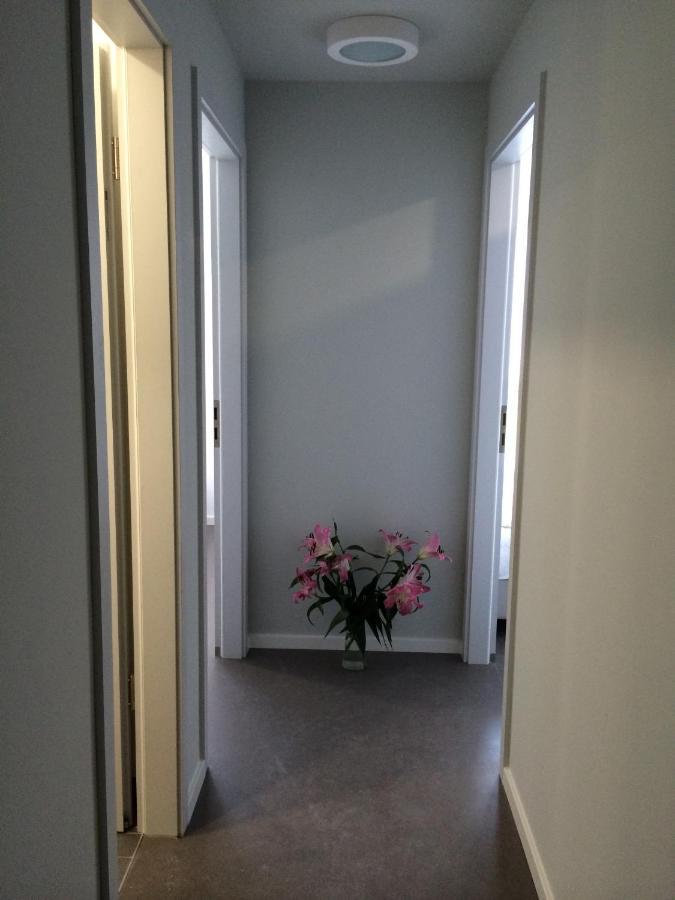 Apartment&Rooms Near Brandenburg Gate Berlim Exterior foto